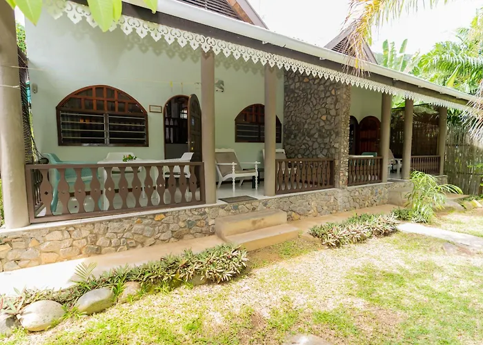Romance Bungalows