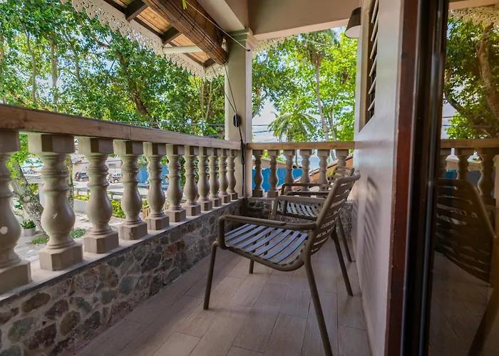 Romance Bungalows